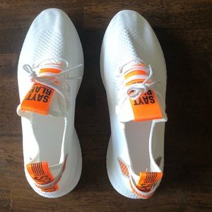 Men’s Vantous Running/Casual Shoe